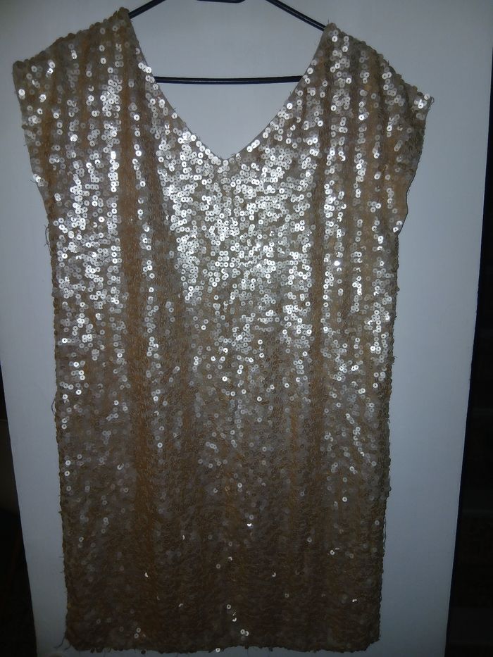 Robe à sequins