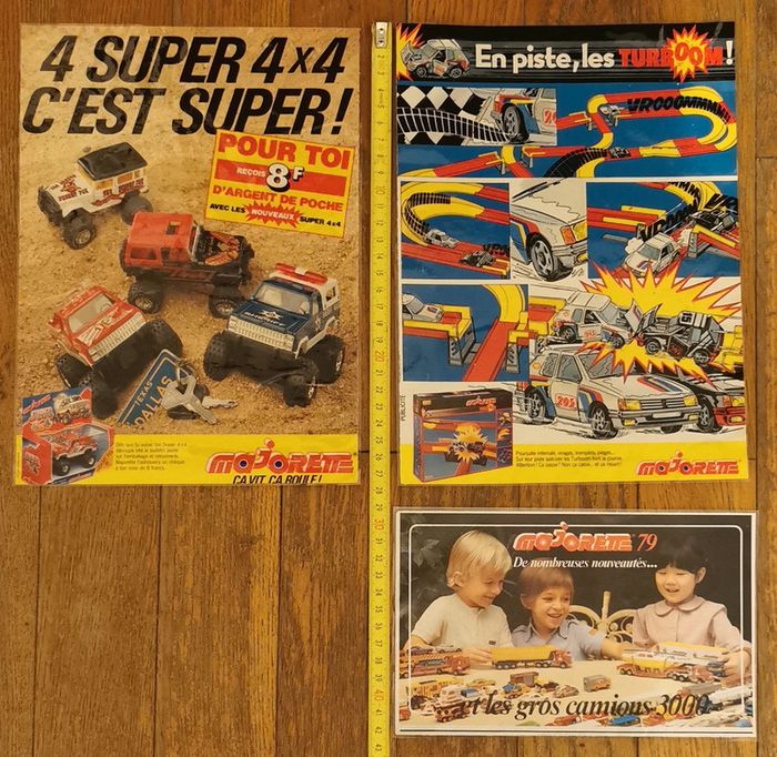 Lot anciennes publicités plastifiées majorette voitures Vintage - photo numéro 2