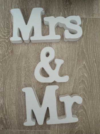 Mrs & Mr