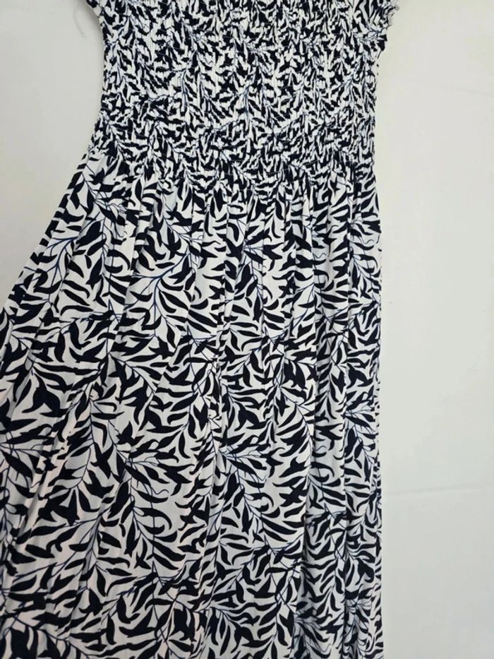 Robe longue bleu et blanche - photo numéro 2