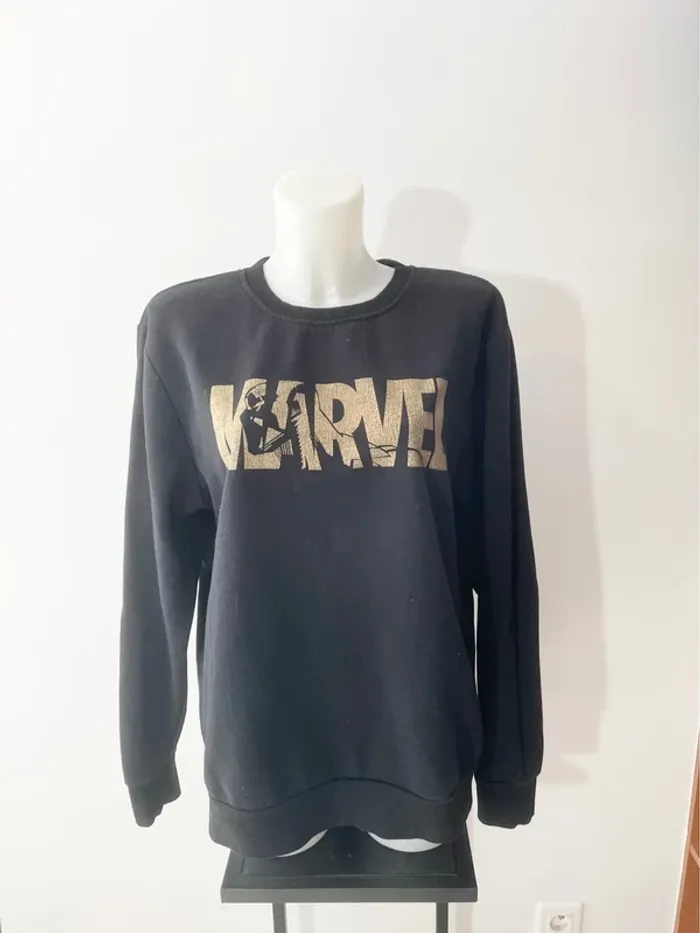 Sweat noir marvel - photo numéro 2