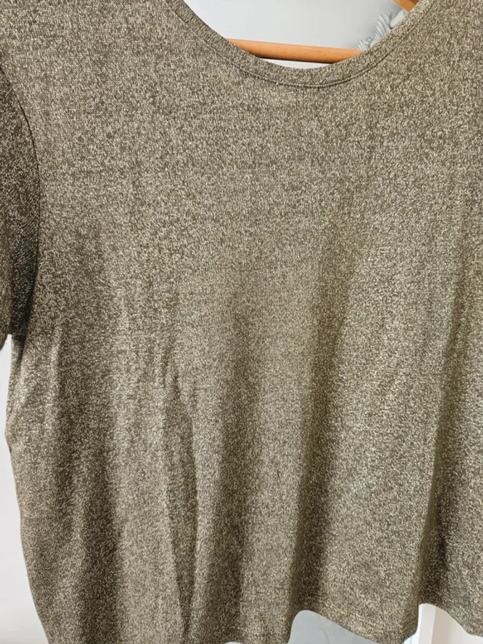 Top kaki lurex doré Le dressing de nana - photo numéro 2