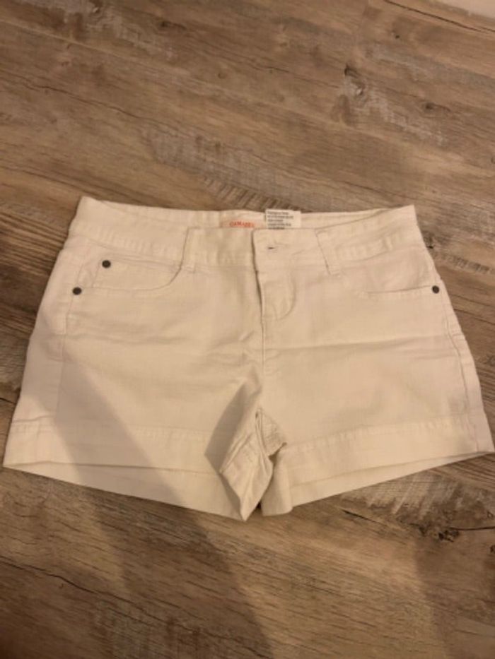 Short Camaïeu T36