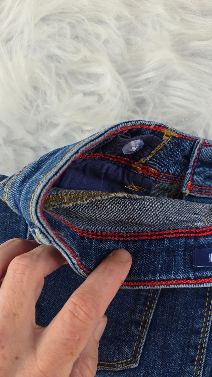 Neuve(non portée) 🏷😍🤩 jupe en jeans 8 ans fille 😍🤩 - photo numéro 3