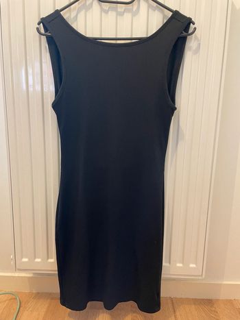 Robe noire SHEIN – Dos ouvert