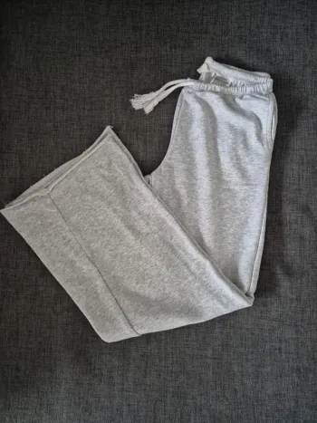 Bas de jogging fille Taille 12/13 ans