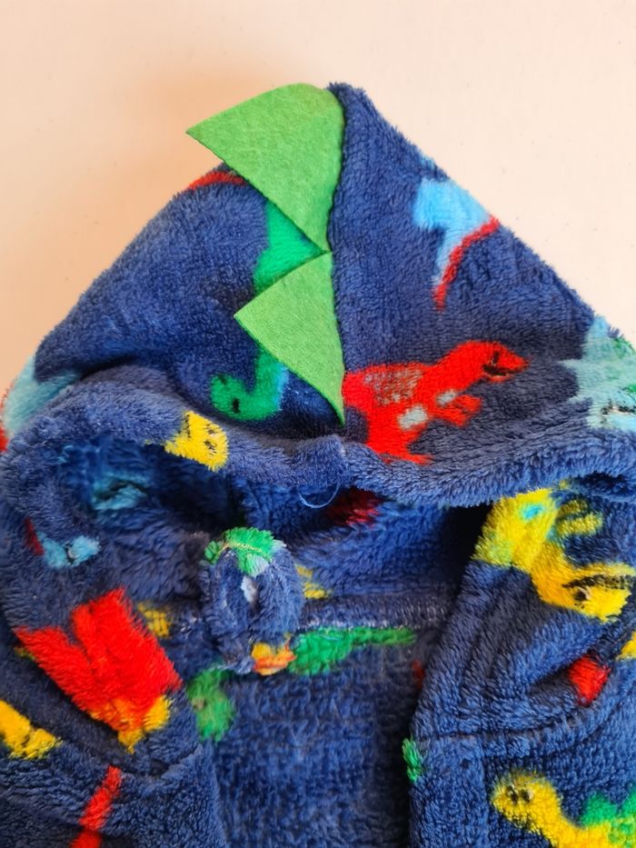 Peignoir dinosaures 3/6 mois - photo numéro 3