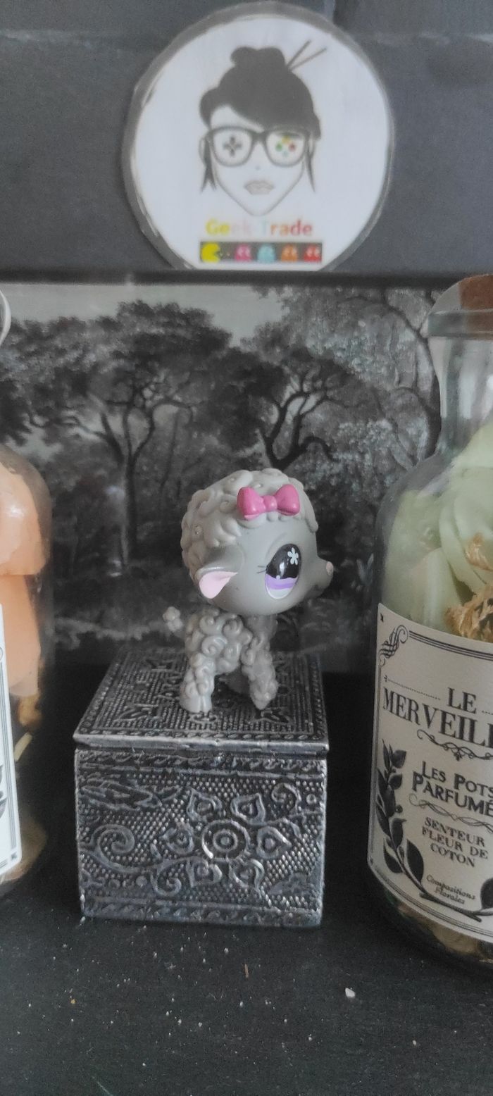 My Littlest Petshop Pet Shop LPS Authentic sheep Lamb 477 Mouton Hasbro - photo numéro 3