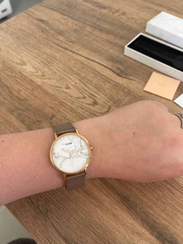 Montre cluse - photo numéro 3