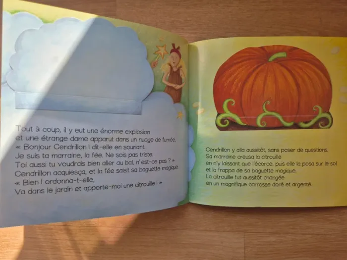 Livre "Cendrillon" avec des fenêtres à dévoiler - photo numéro 5