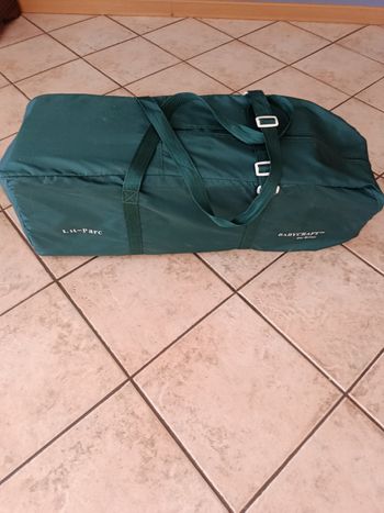 Lit parapluie