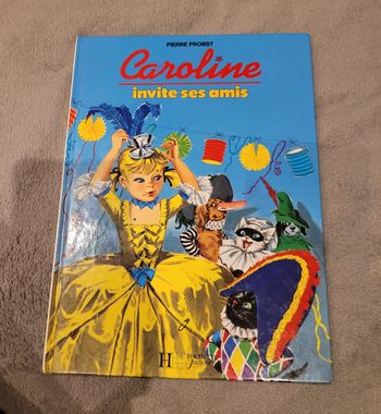 Caroline invite ses amis