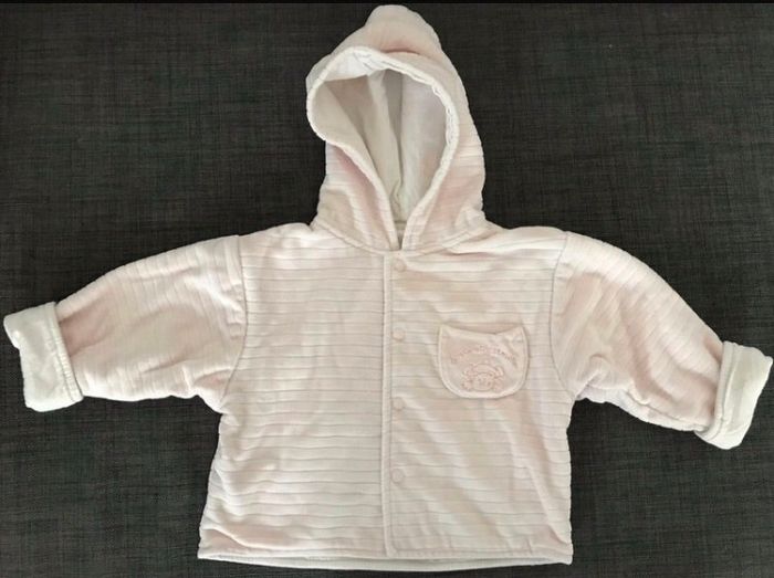 Veste capuche 6 mois