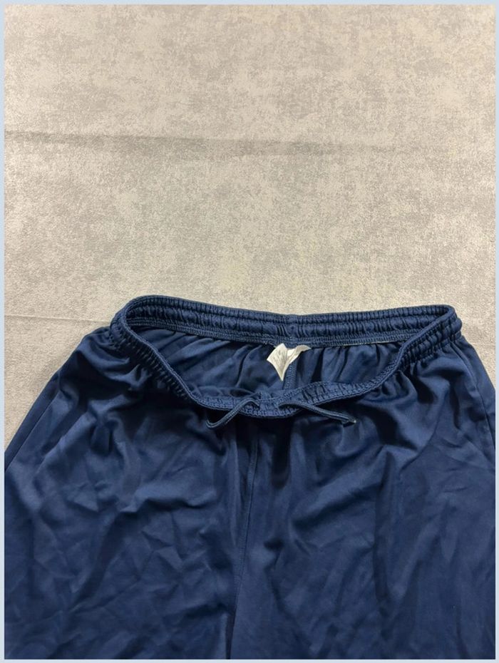 Short Nike bleu Marine logo brodé blanc Taille S - photo numéro 5