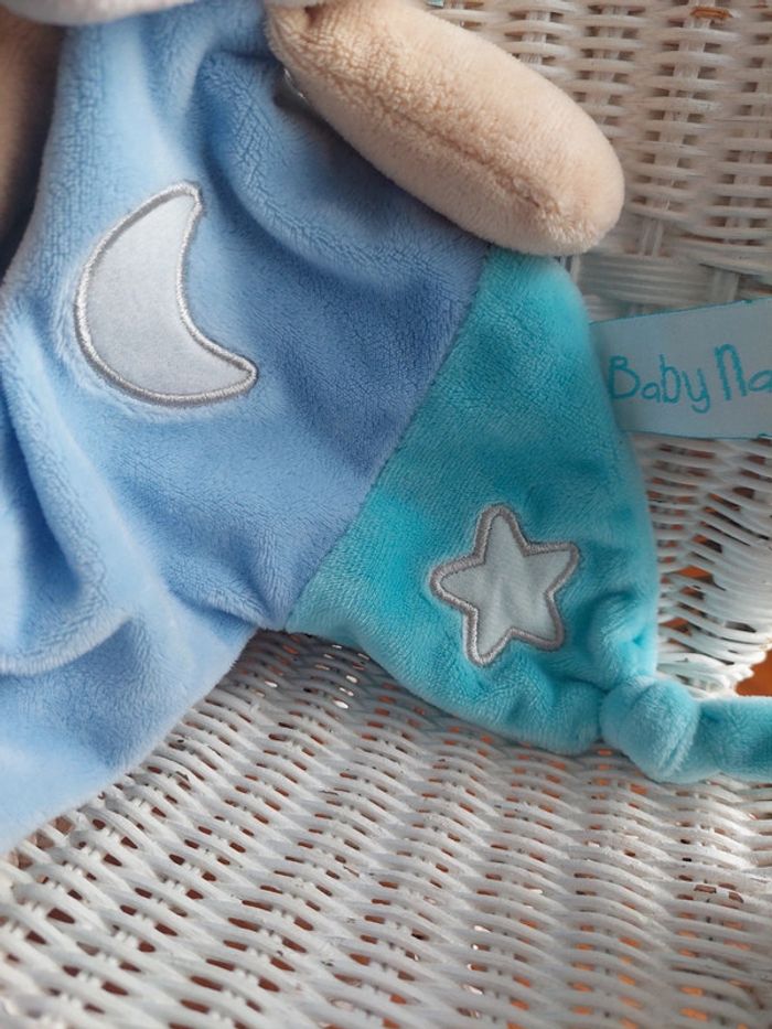 Doudou lapin bleu luminescent étoile Baby Nat' - photo numéro 3