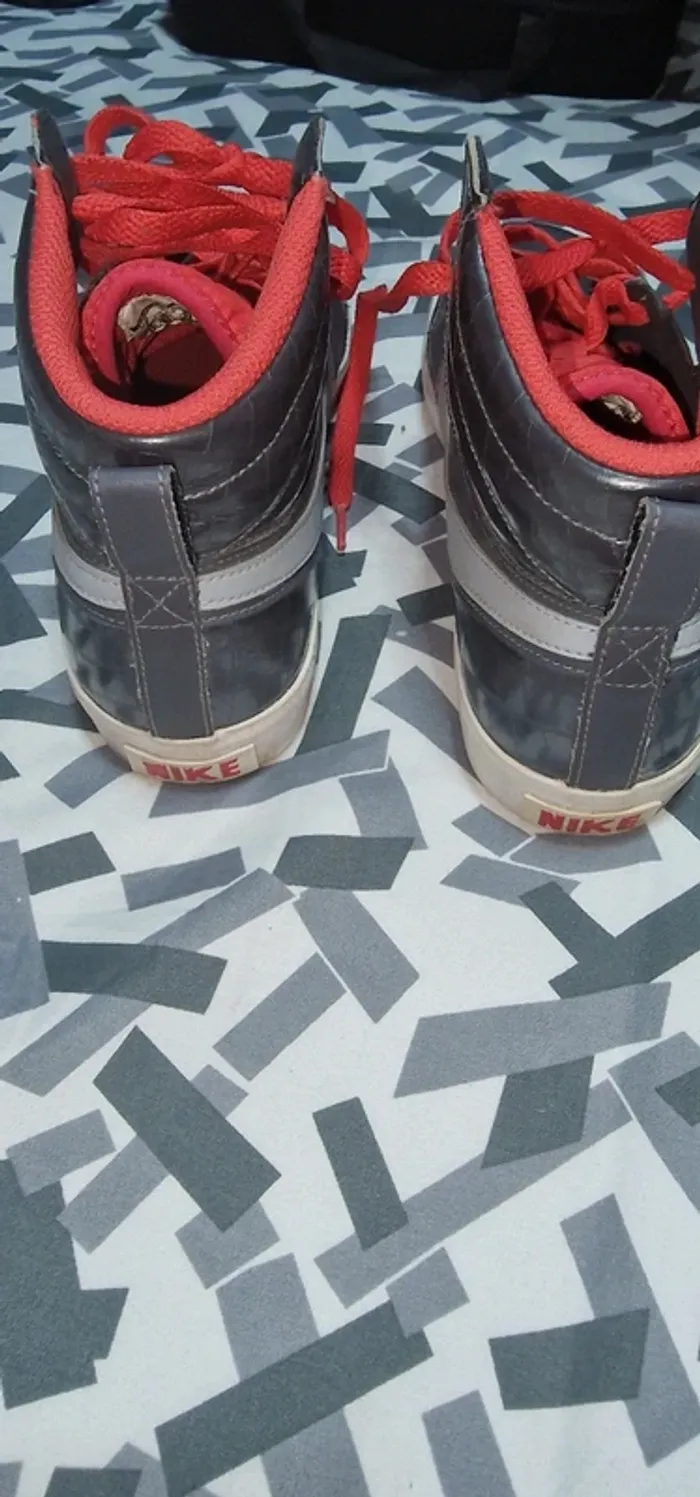 Basket Nike montante - photo numéro 5
