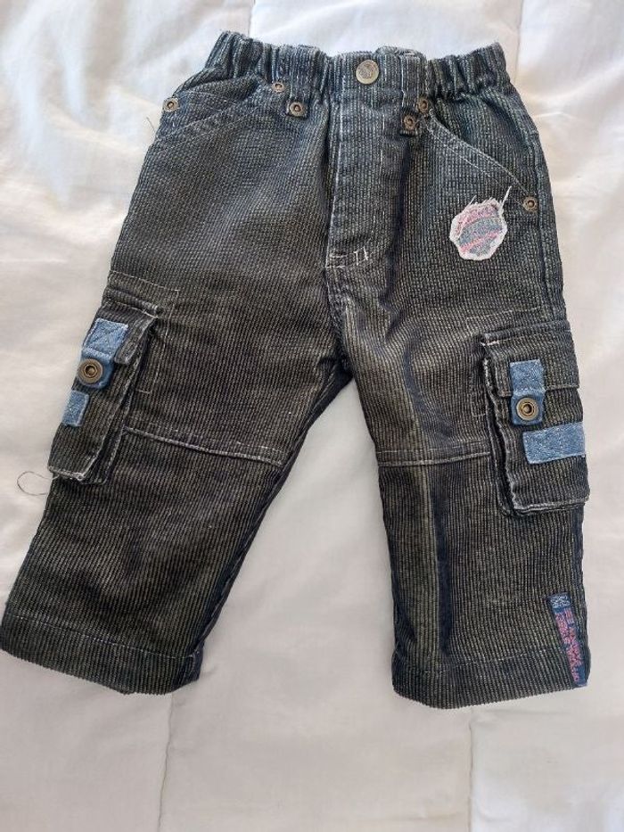 Pantalon bébé garçon taille 9mois