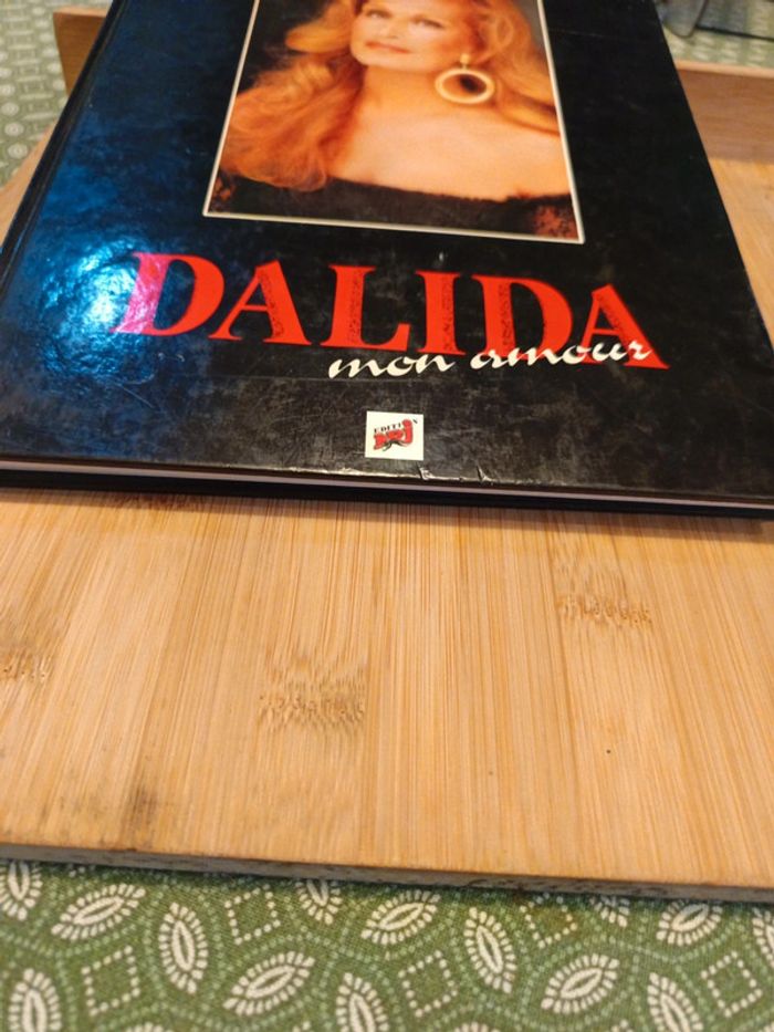 Autobiographie Dalida mon amour 💖 - photo numéro 2