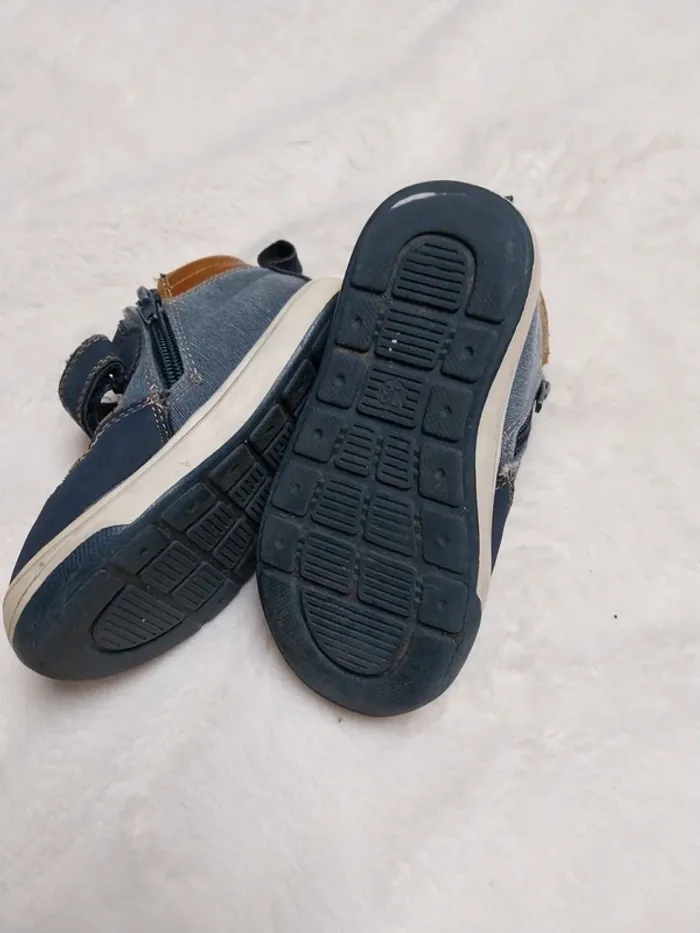 Chaussure 23 - photo numéro 4