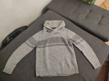 Pull gris in extenso 6 ans