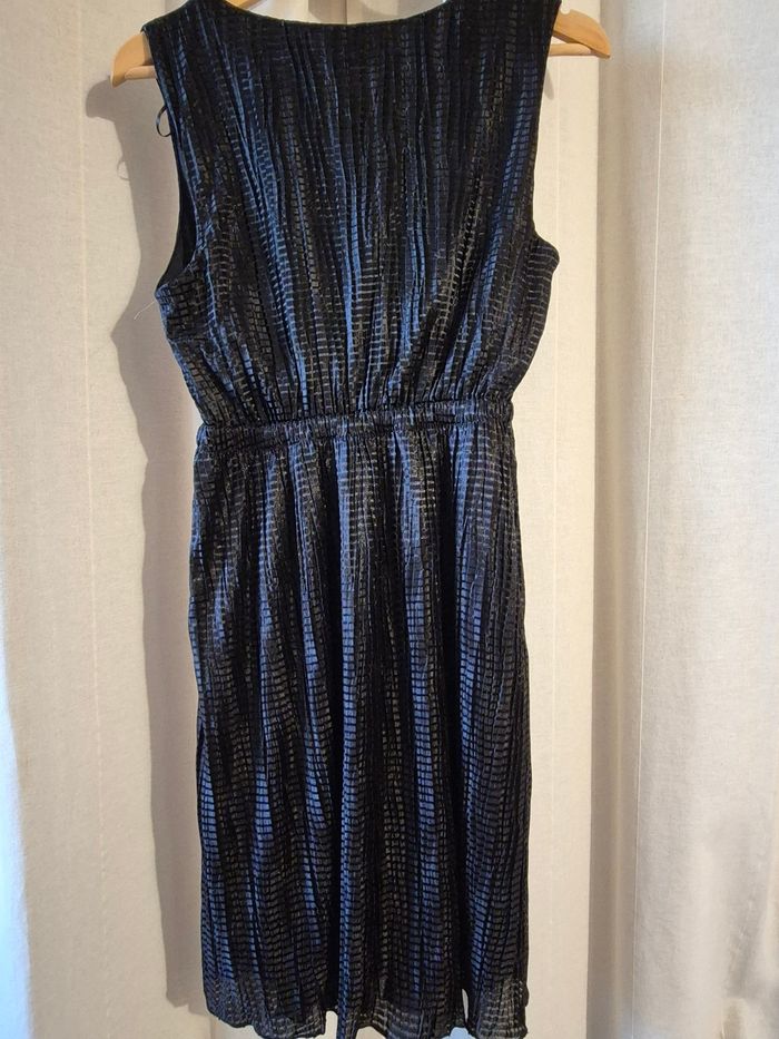 Robe noire taille 18 neuve - photo numéro 3