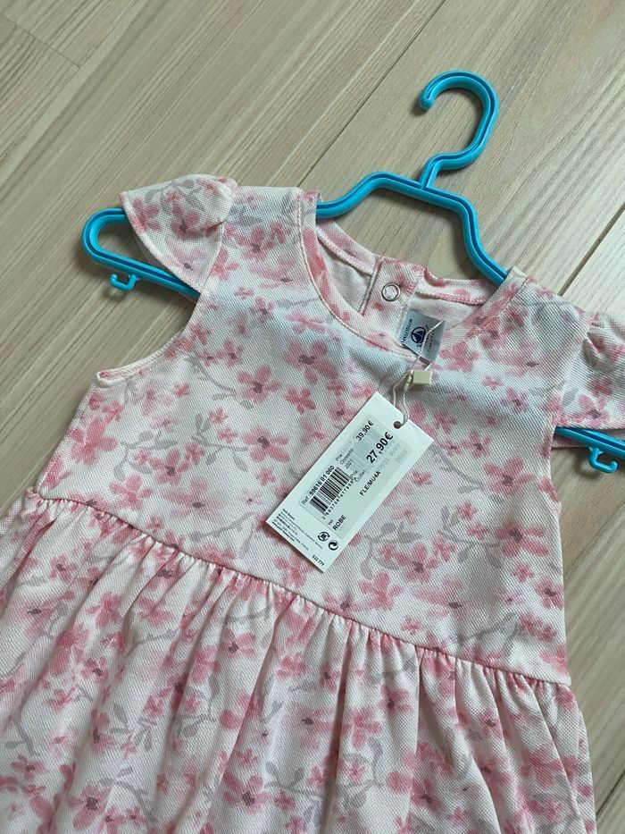 Robe neuve petit bateau - photo numéro 3