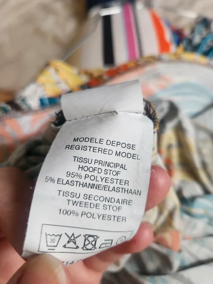 Joli haut coloré manches en voile taille 1 Armand Thierry - photo numéro 5