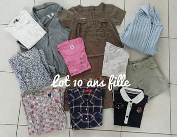 Lot vêtements fille taille 10 ans 