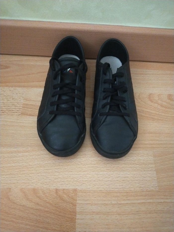 Chaussure Le Coq Sportif t 35 - photo numéro 2