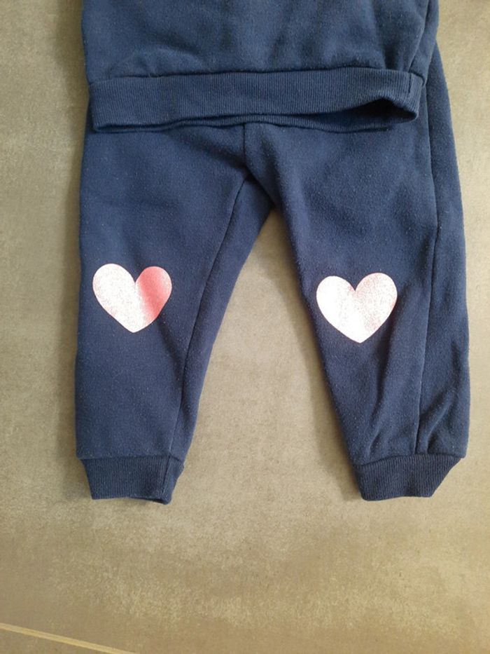 Ensemble jogging - photo numéro 3