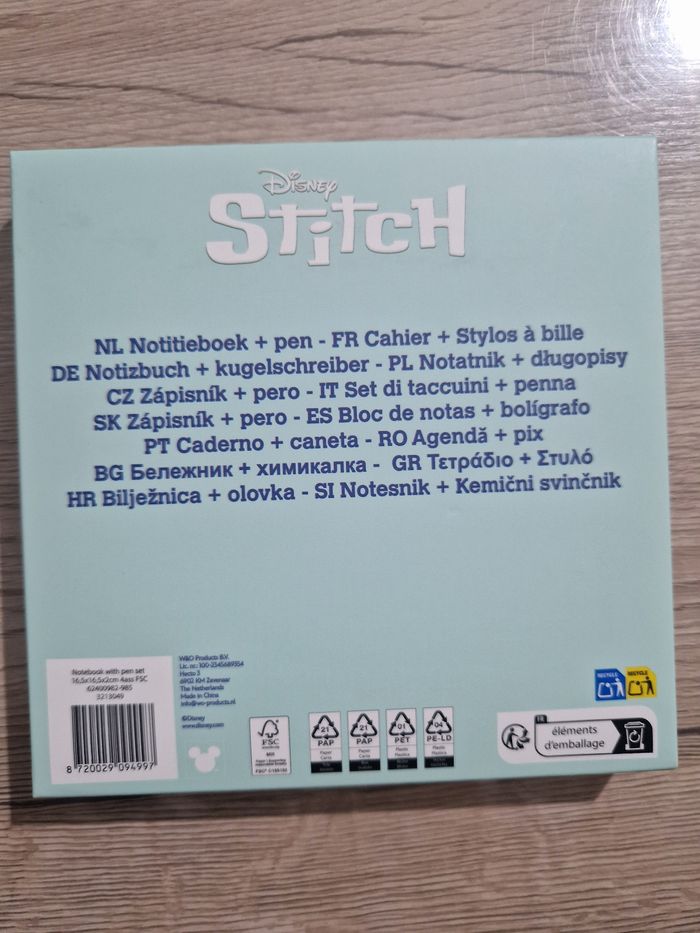 Carnet avec crayon Stitch - photo numéro 3