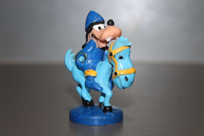 Figurine Dingo - Disney - photo numéro 4