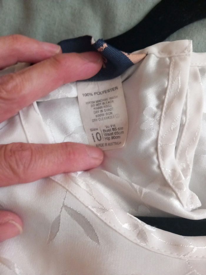 Débardeur chic beige - photo numéro 4