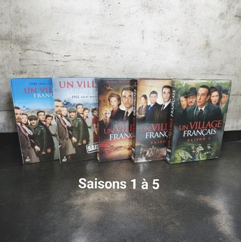 5 Coffrets DVD Un Village Français Intégrale des Saisons 1 à 5