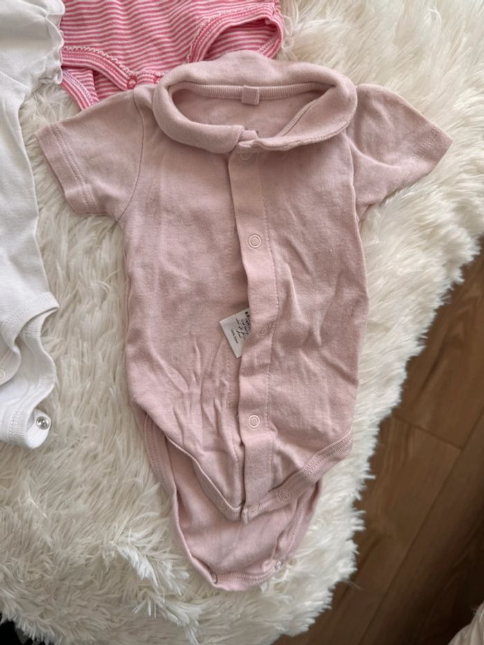 Lot de Bodies petit bateau manche courte - photo numéro 4