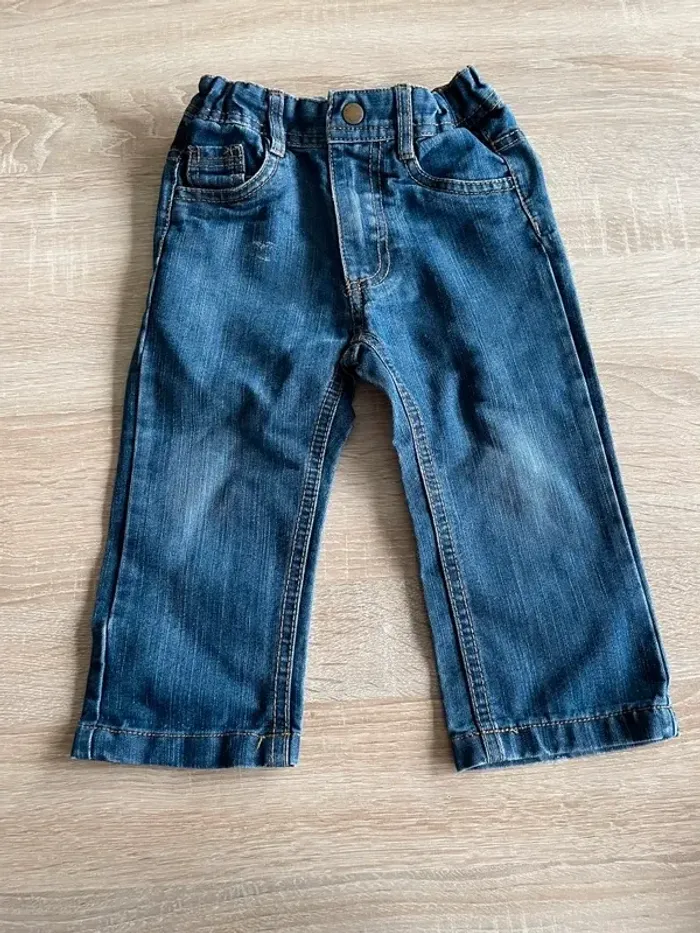 Lot de Jeans 2 ans - photo numéro 3