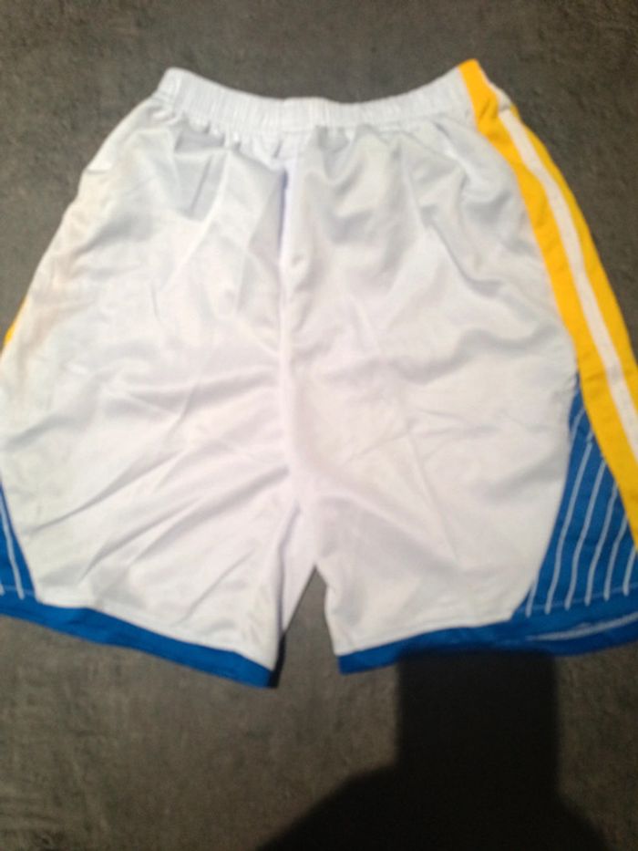Tenue NBA golden state warriors Stephen Curry blanc. T.28 - photo numéro 3