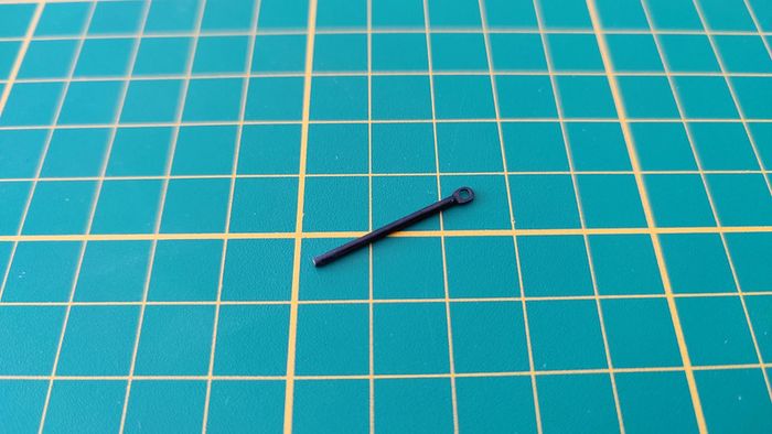 Tige d'amortisseur à gaz de couvercle de coffre 75B n°75 Porsche 911 Carrera RS 2.7 1/8 Altaya #B37