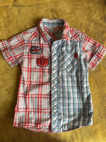 Chemise manches courtes à carreaux rouge et bleu