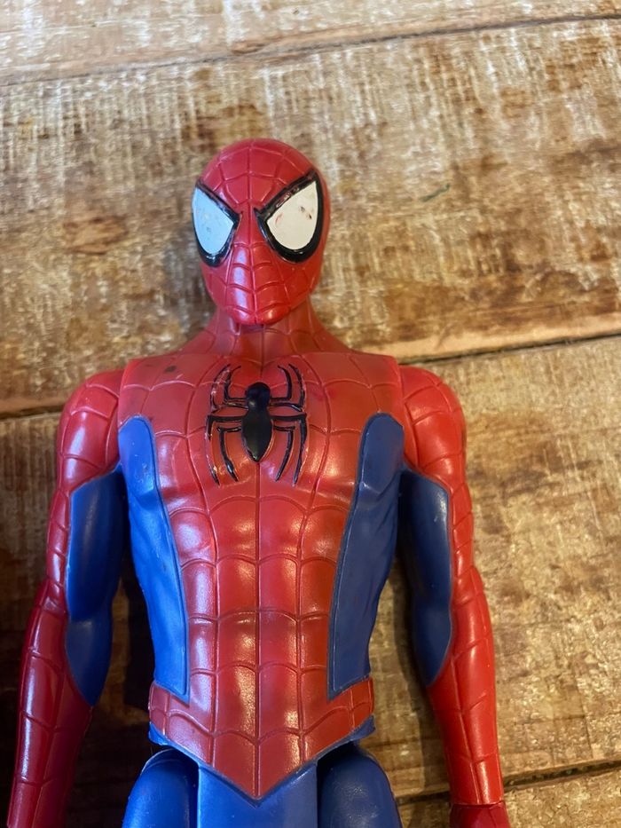 Lot deux figurines Marvel - photo numéro 3