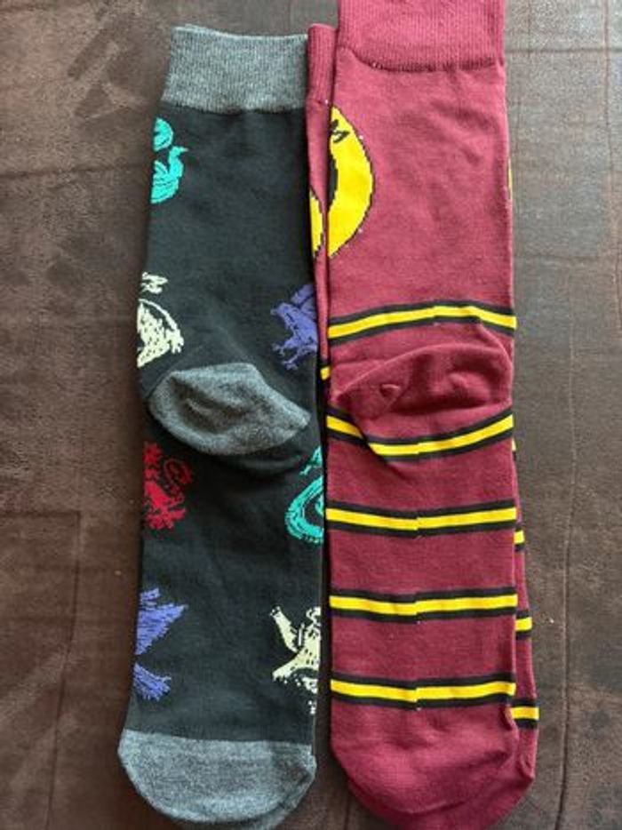 Chaussettes par deux Harry potter - photo numéro 3