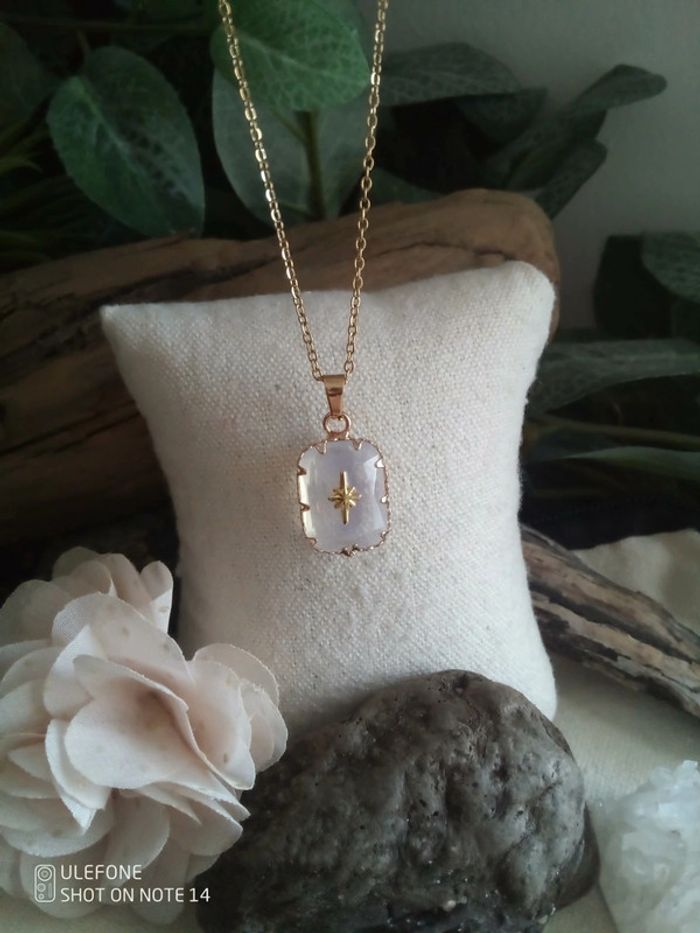 Collier pendentif opaline et étoile du Nord - photo numéro 2