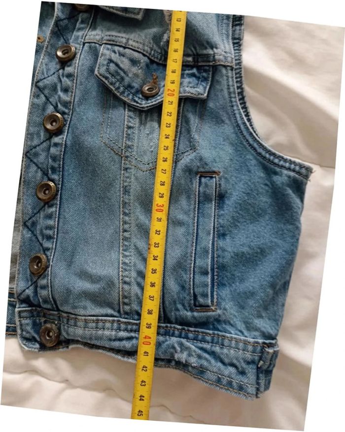 Très belle veste en jean - photo numéro 4