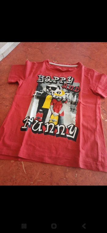 T.shirt garçon taille 4 ans