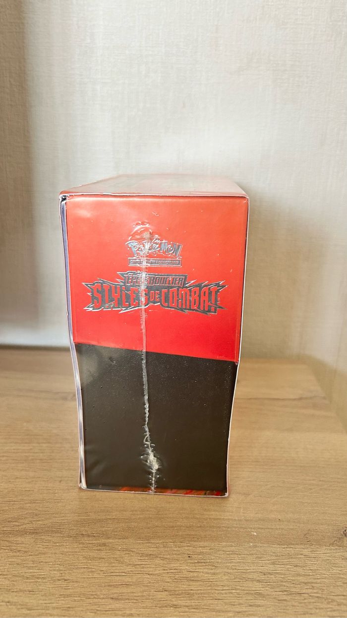 Pokémon Etb Eb05 Style de combat Rouge + Plexi - photo numéro 4
