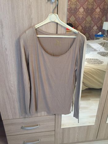 T shirt manches longues cache cache taille 2