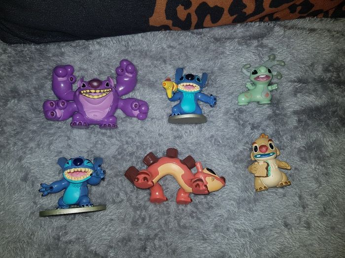 Lot figurines Disneyland Alien action Playset expérience Lilo et Stitch Kixx Reuben Yang Poxy - photo numéro 2