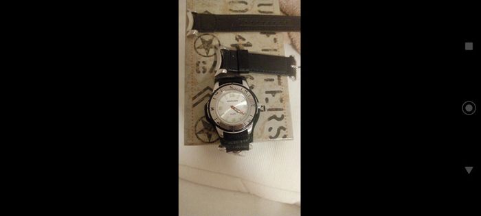 Montre homme complices