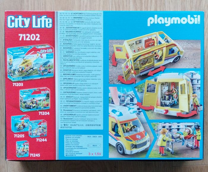 Playmobil City Life 71202 Ambulance avec effets lumineux et sonore neuf plastiques scellés - photo numéro 2