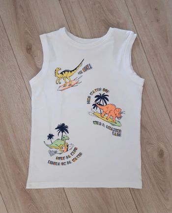 T-shirt garçon taille 8 ans